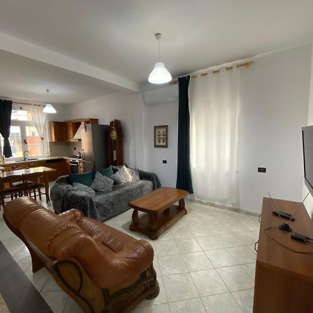 Tirana Apartment 2 ภายนอก รูปภาพ