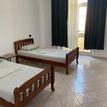 Tirana Apartment 2 ภายนอก รูปภาพ