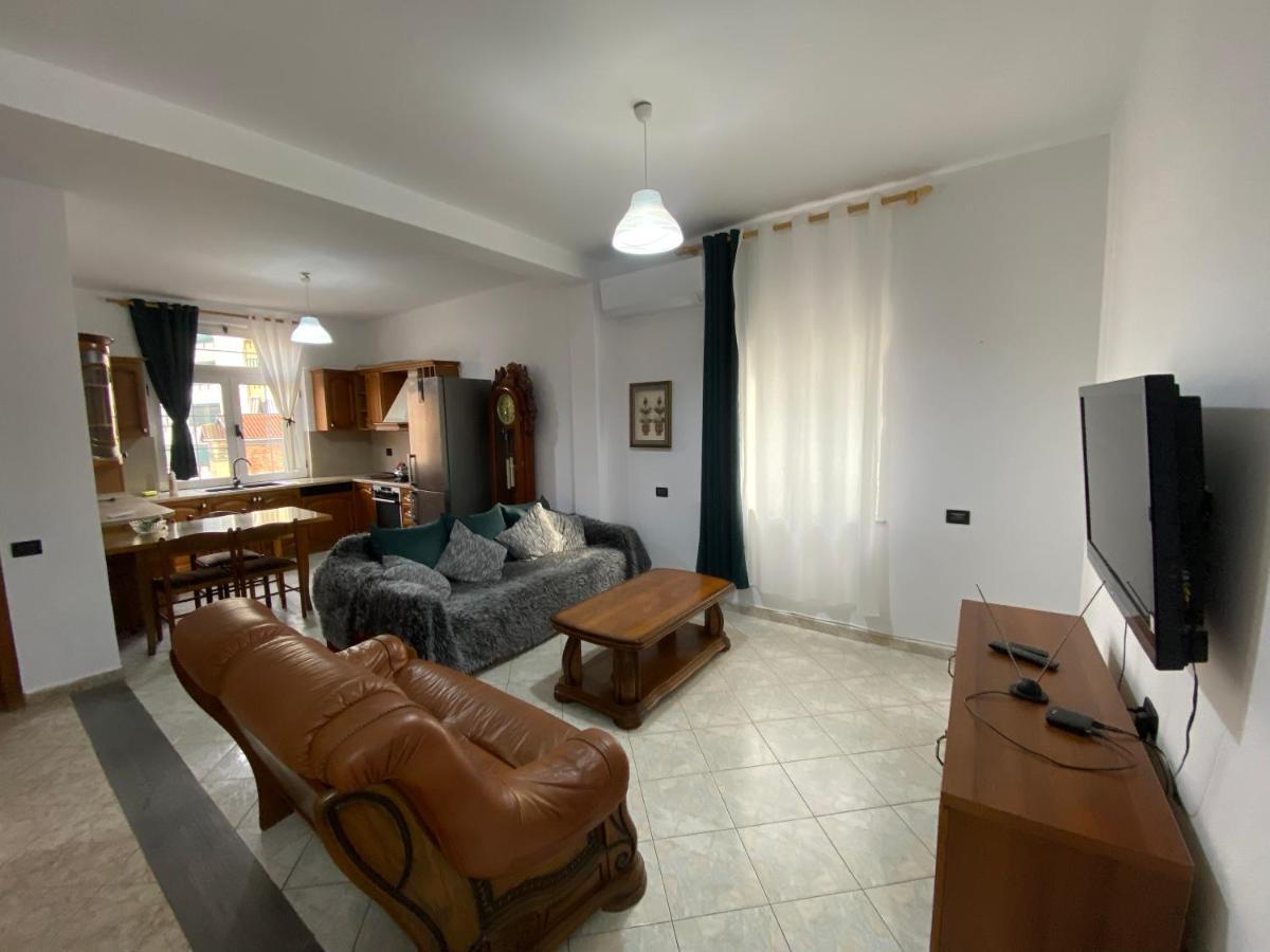 Tirana Apartment 2 ภายนอก รูปภาพ